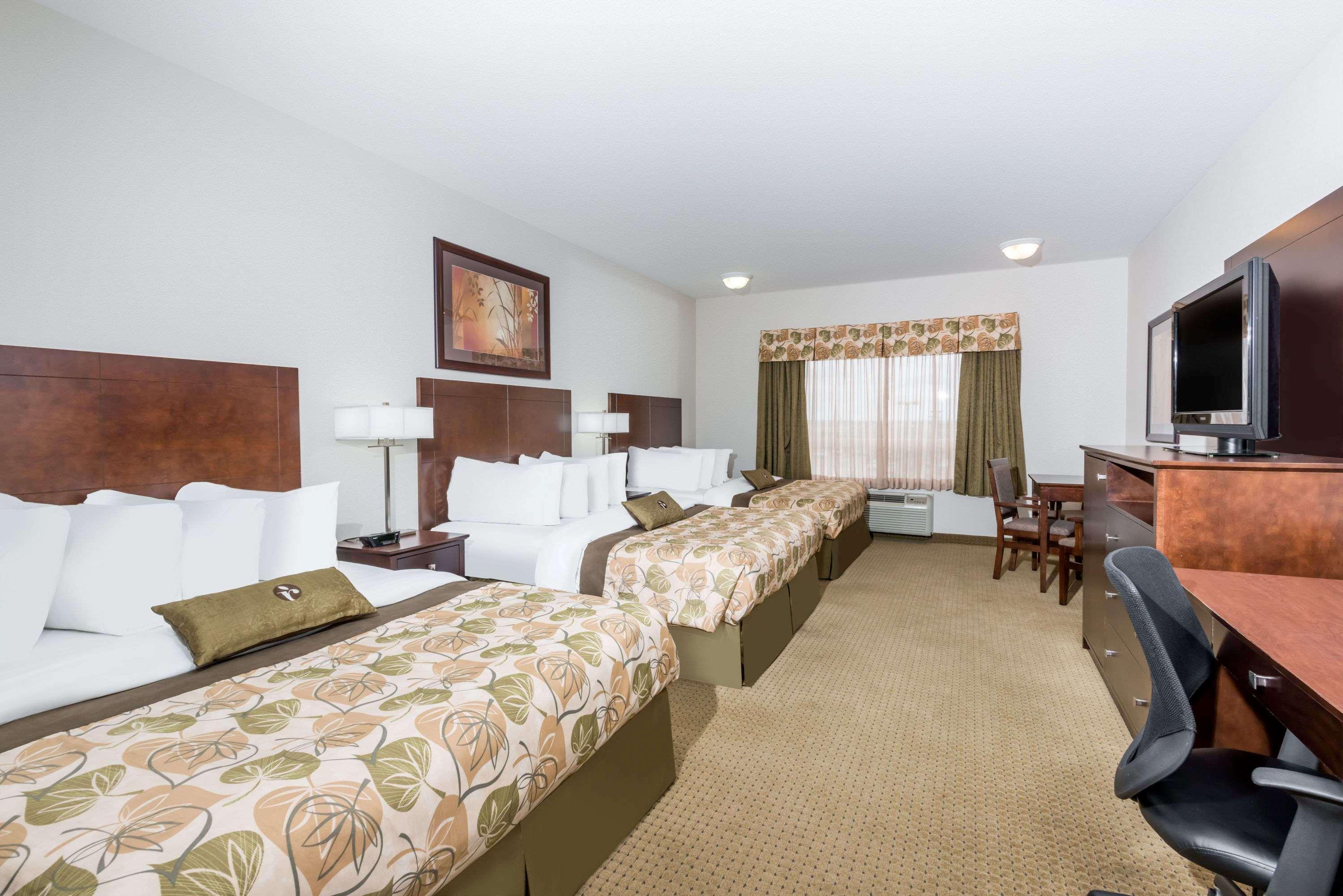 Ramada By Wyndham Olds Hotel Kültér fotó