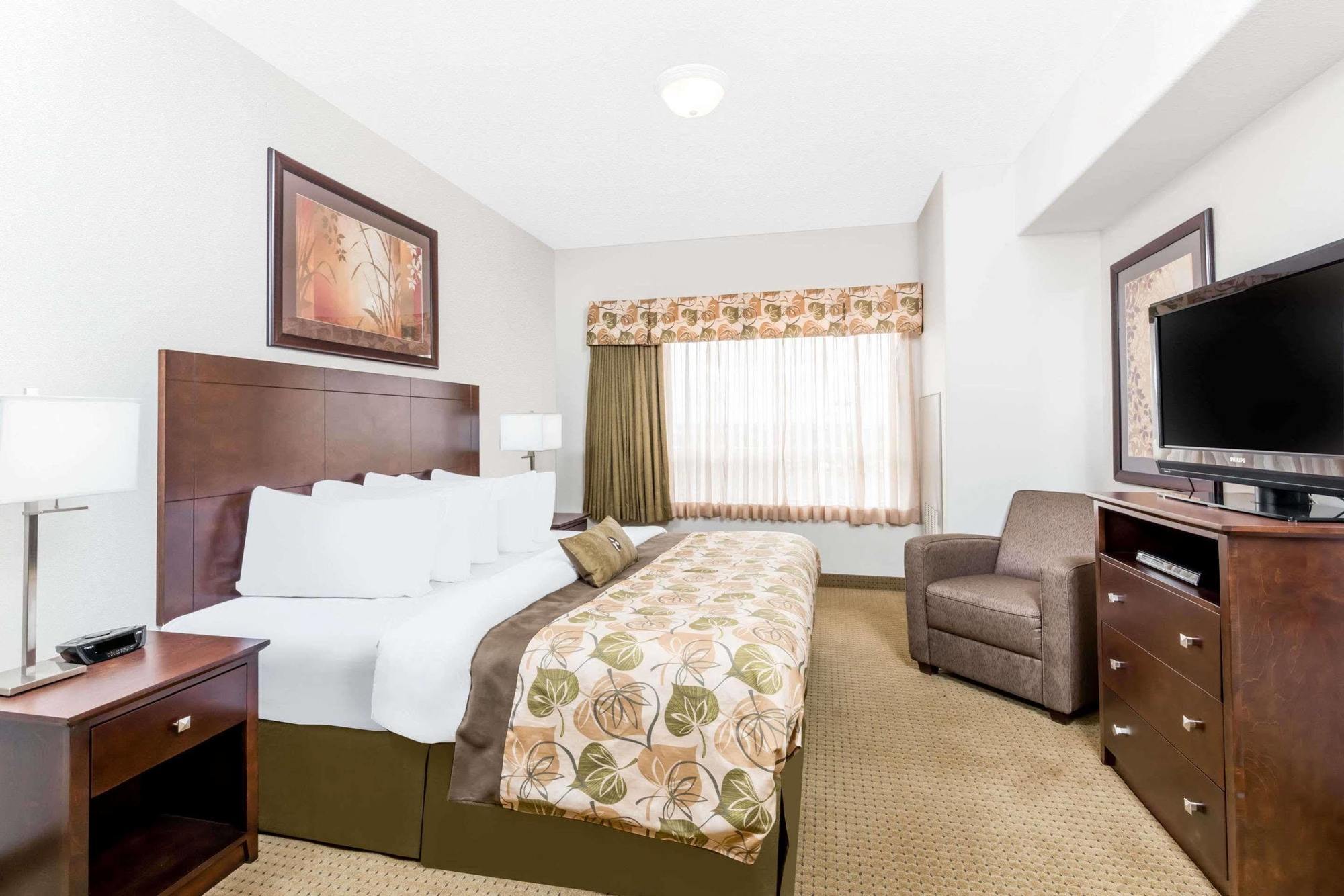 Ramada By Wyndham Olds Hotel Kültér fotó